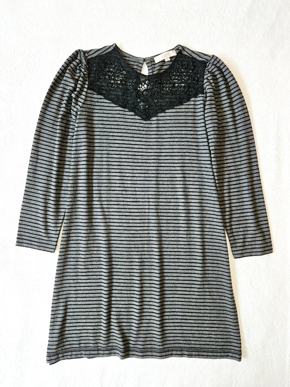 LOFT Women's Gray and Black Casual Knit Striped Shift Dress Size Medium